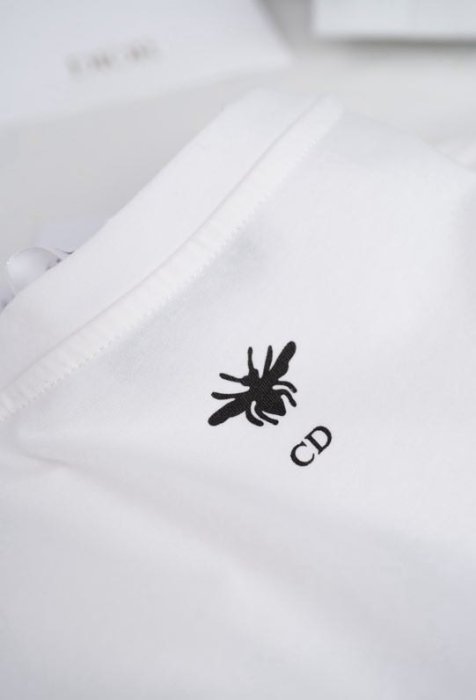 Футболка женская фото 7