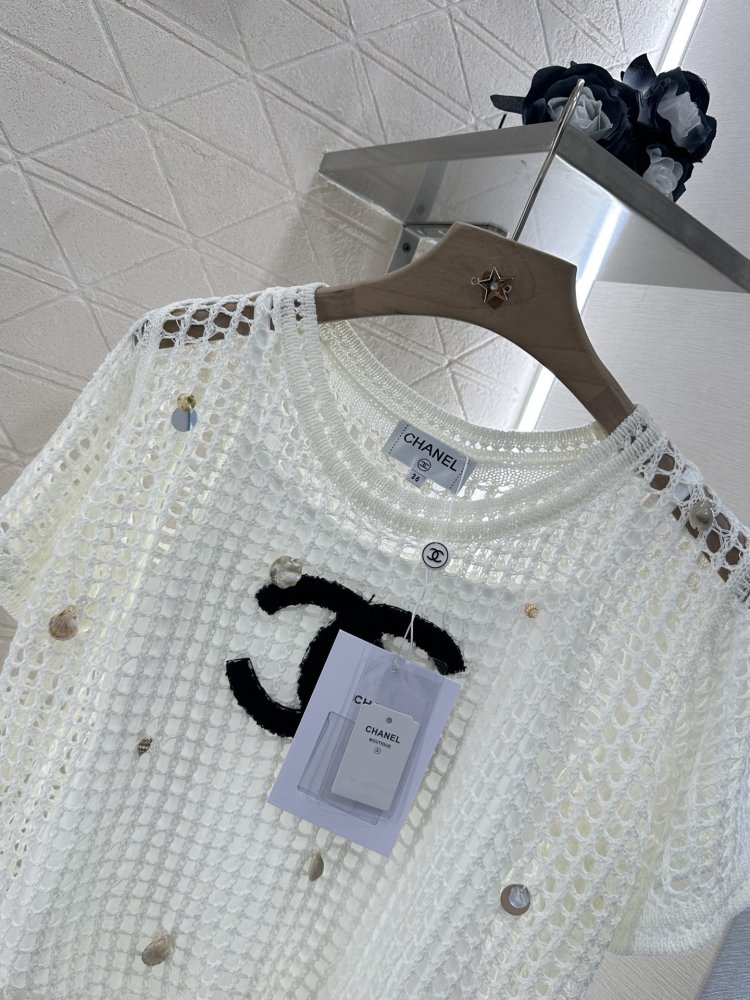 Футболка жіноча фото 3