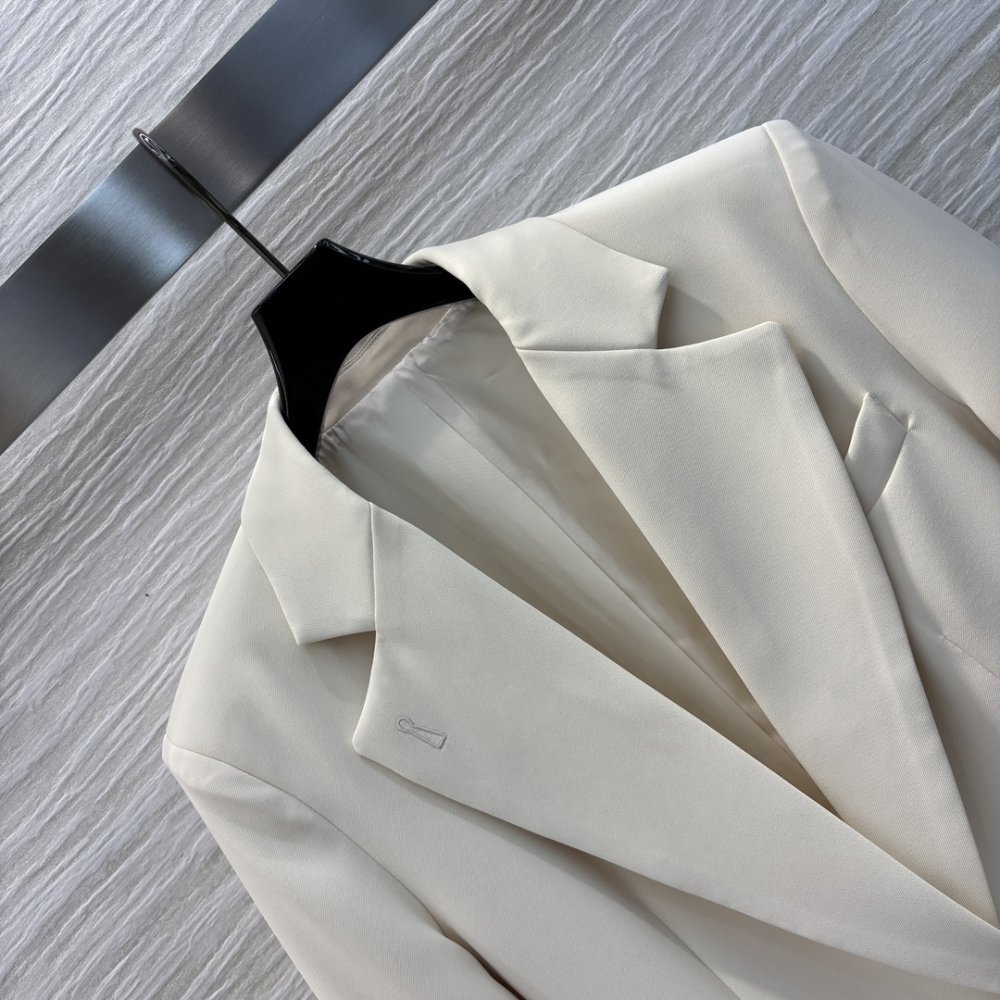 Пиджак женский фото 4