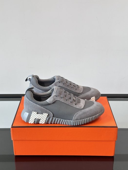 Кроссовки мужские