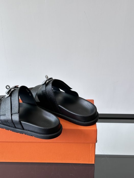 Шлепанцы мужские фото 7