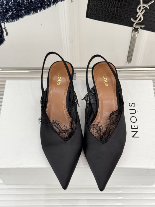 Босоніжки фото 4