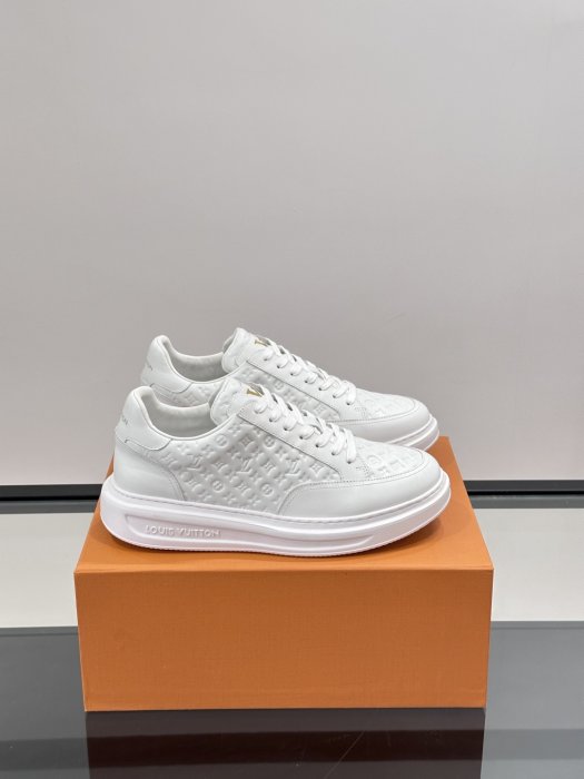 Кроссовки мужские