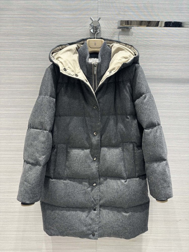 A long Down jacket from woolen lining