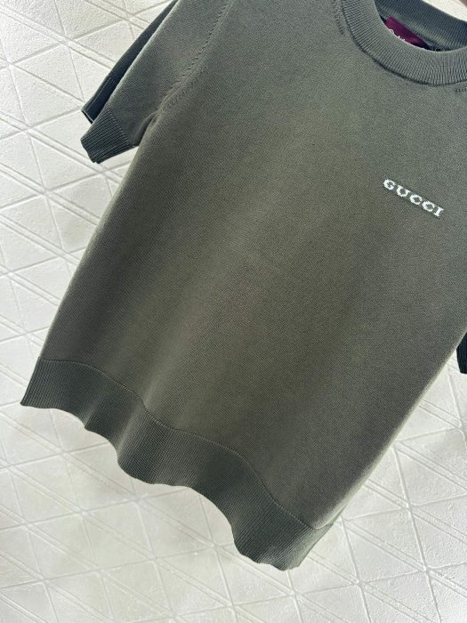 Футболка женская фото 5