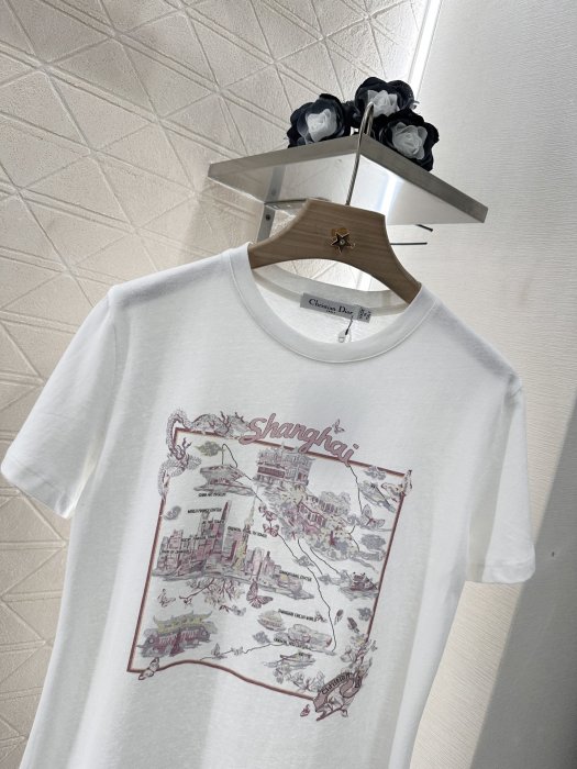 T-shirt women's фото 5