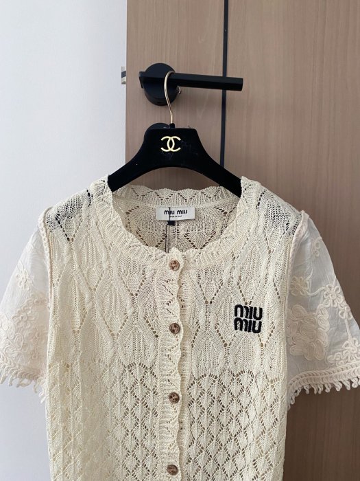 Футболка женская фото 2