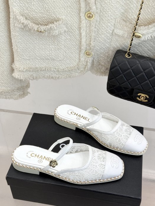 Босоножки фото 3