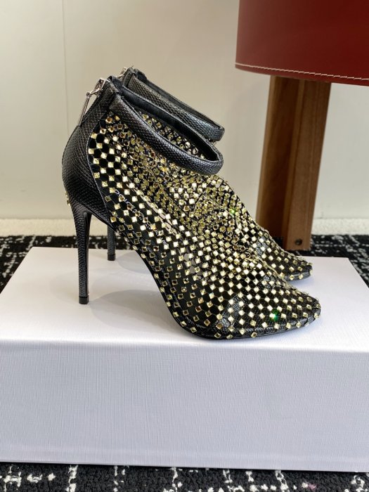 Босоножки фото 2