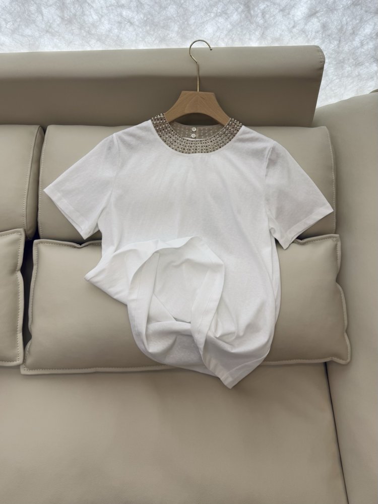 T-shirt women's фото 5