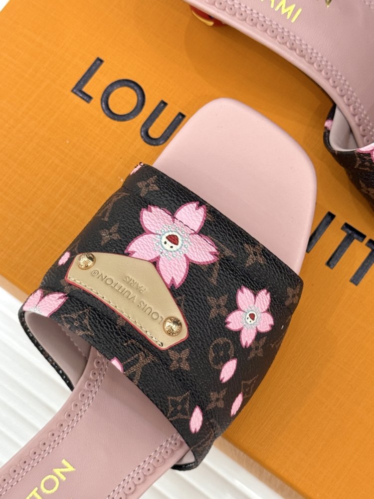 Босоніжки фото 7