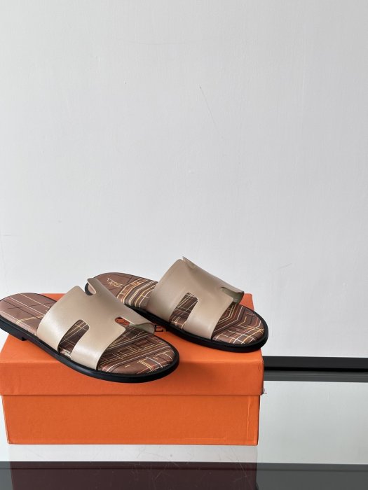 Шльопанці чоловічі фото 8