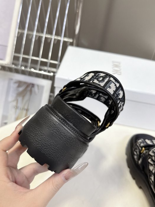 Sandals women's фото 8