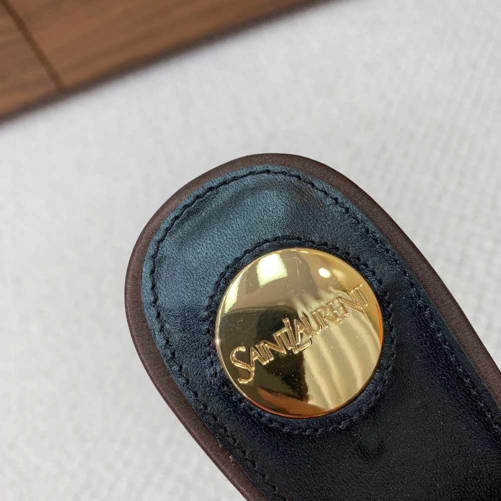 Босоніжки фото 8