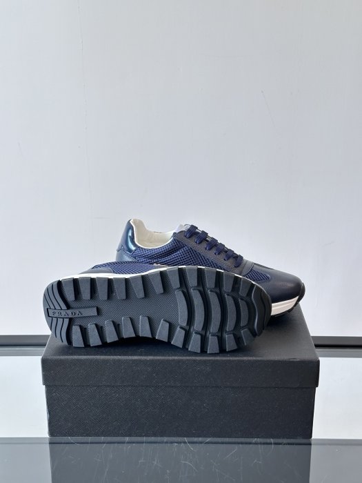 Кросівки чоловічі фото 9