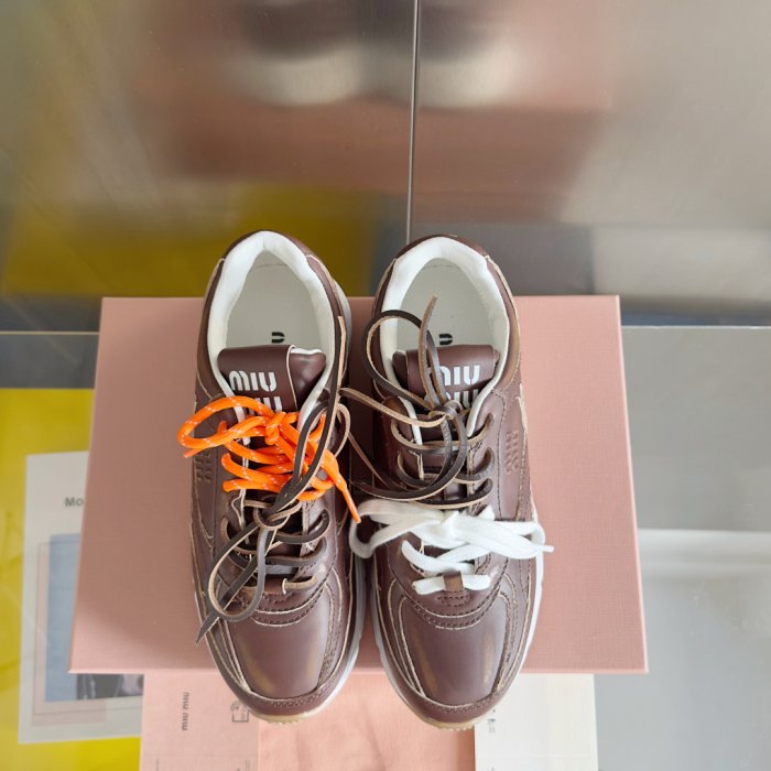 Кроссовки фото 7