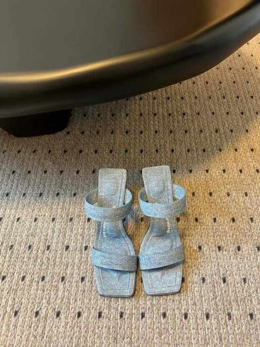 Босоножки фото 7