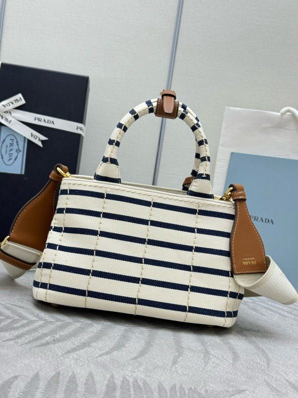 Сумка женская 1BA038 22 см фото 3