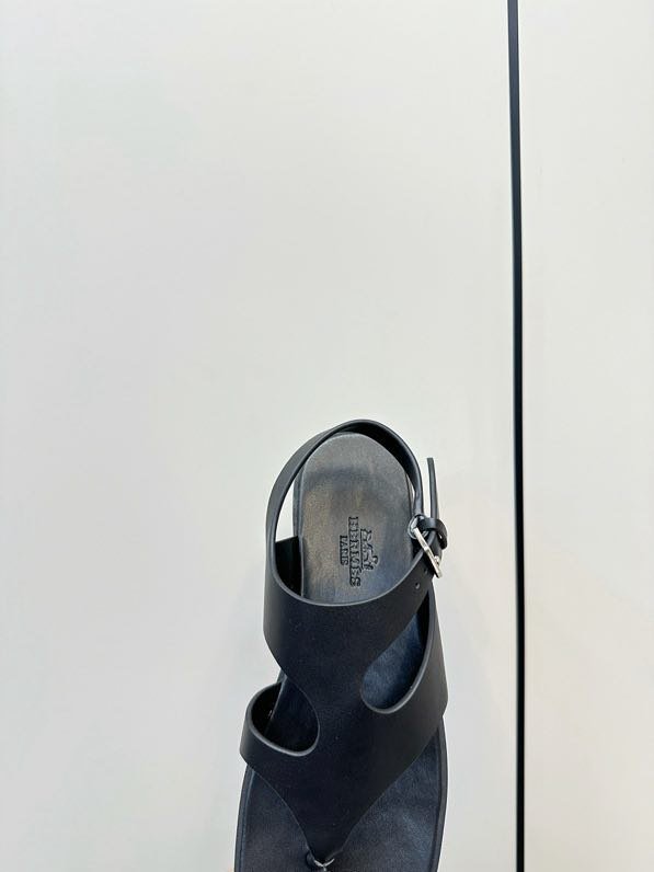 Сандалии кожаные женские фото 3