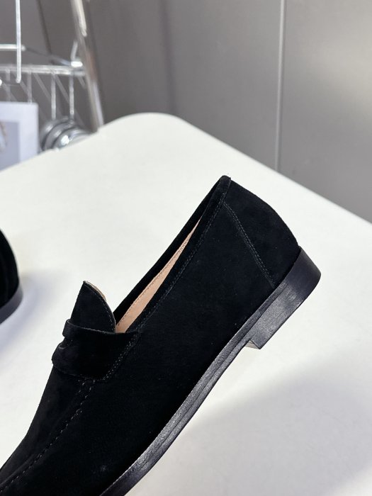 Лоферы женские фото 8