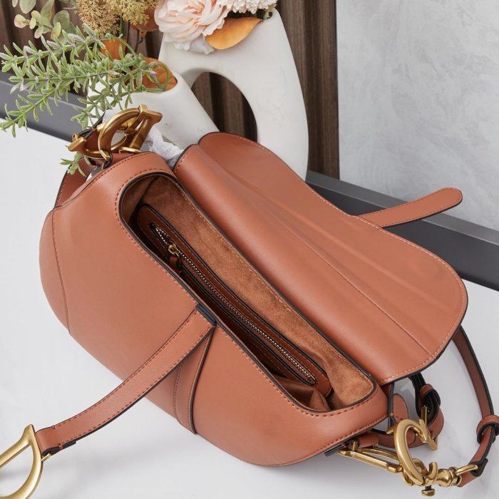 Сумка кожаная женская Dior Saddle 24 см фото 9