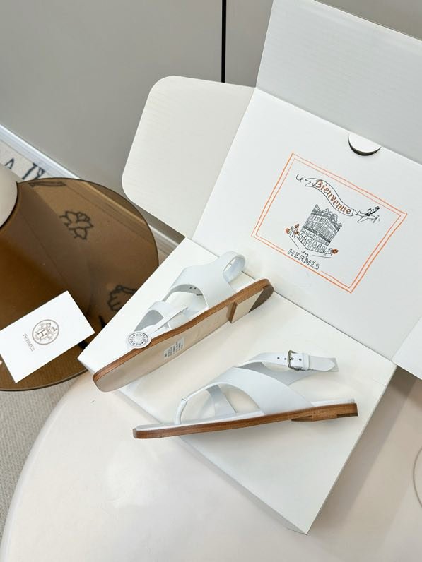 Сандалии кожаные женские фото 5