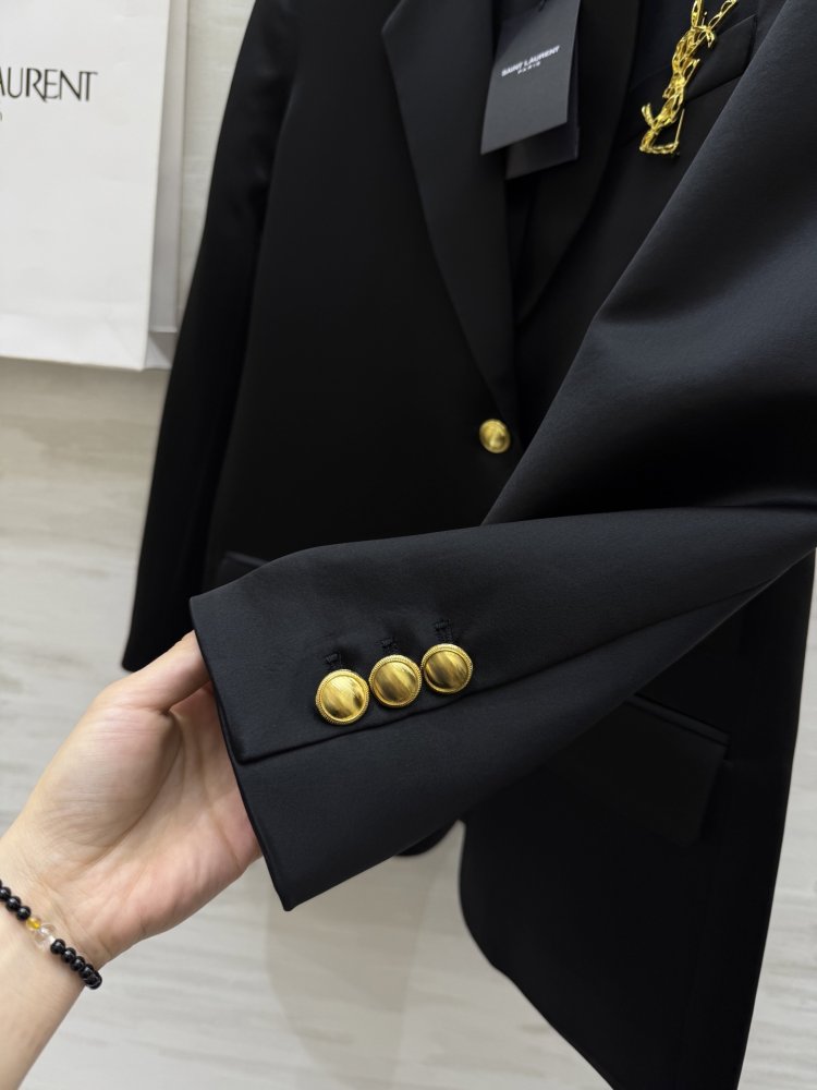 A jacket women's фото 6