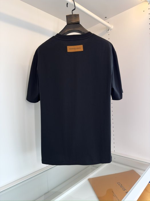 T-shirt men's фото 2