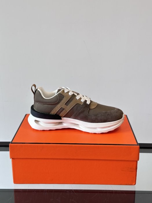 Кросівки чоловічі фото 8