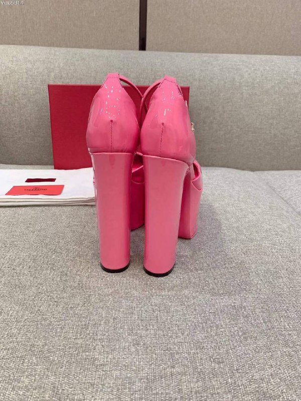 Туфлі жіночі на високому квадратному підборах рожеві фото 8