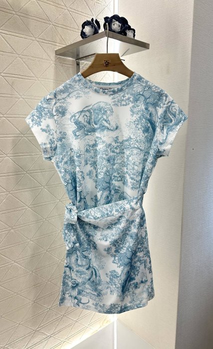 Плаття, Сукня