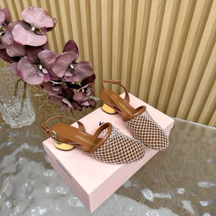 Босоніжки фото 4