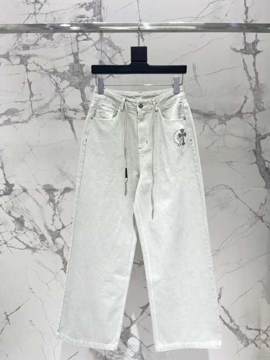 Джинси жіночі