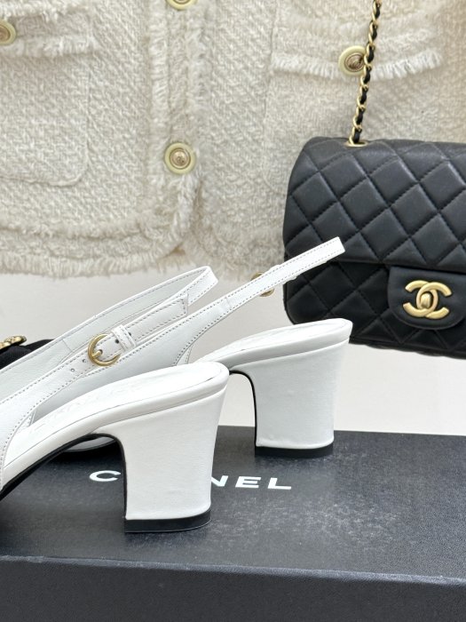 Босоножки фото 6