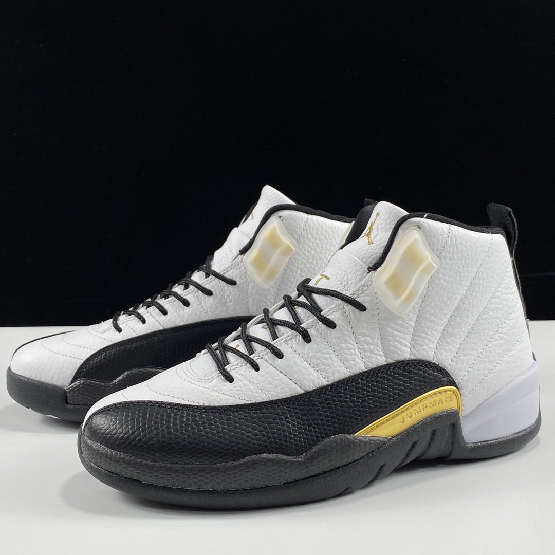 Sneakers Air Jordan 12 фото 2