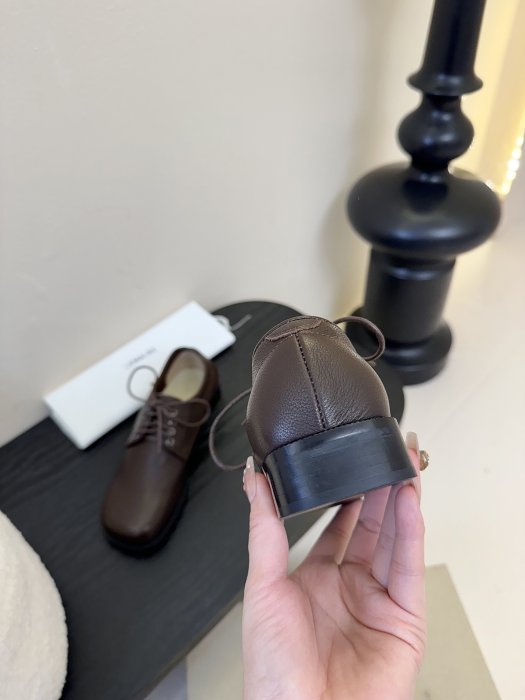 Туфли женские фото 7