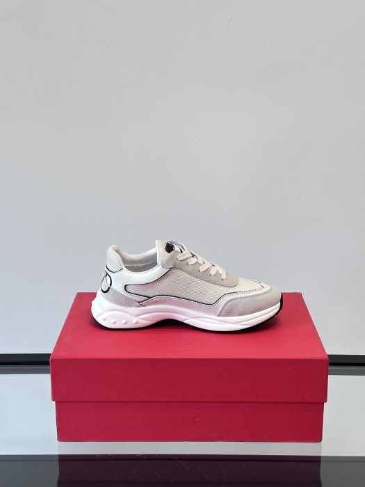 Sneakers фото 6