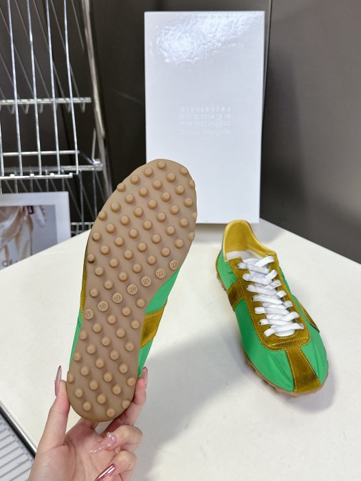 Кроссовки фото 9