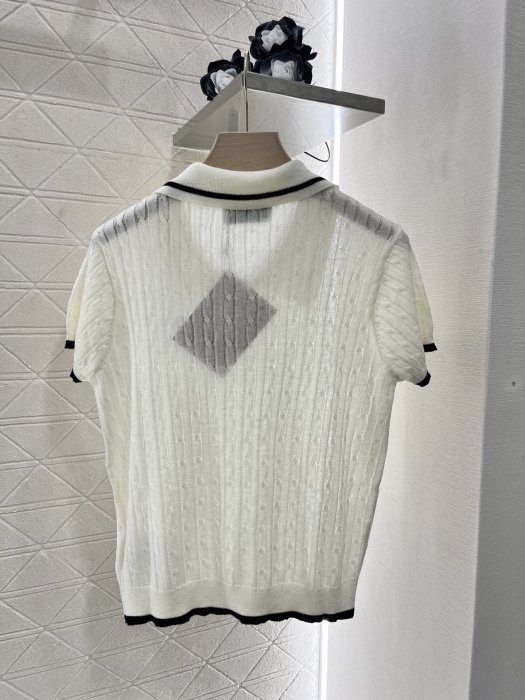 Футболка женская фото 2