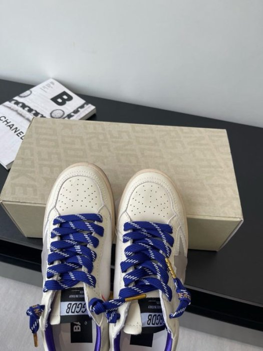 Кроссовки женские фото 9