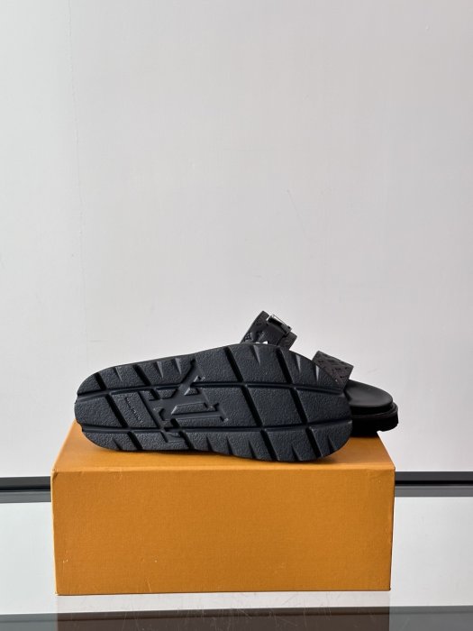 Шлепанцы мужские фото 9