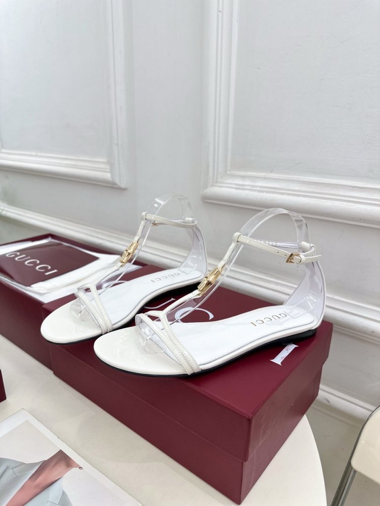 Босоножки фото 4