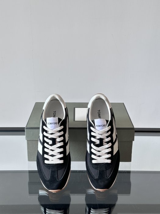 Sneakers men's фото 6