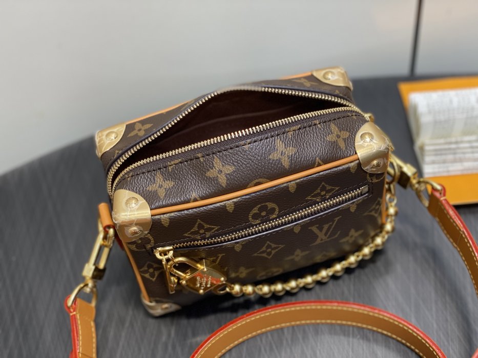 Сумка женская Mini Soft Trunk 18 см фото 11