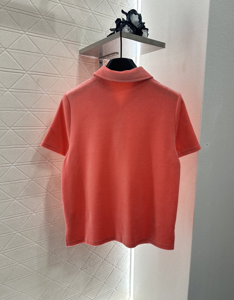 Футболка жіноча фото 2