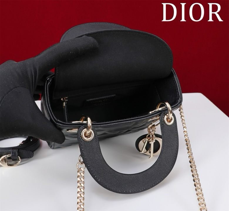 Сумка кожаная Lady Dior 17 см фото 4