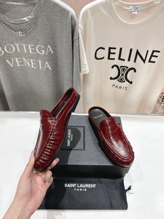 Мокасины кожаные женские фото 4