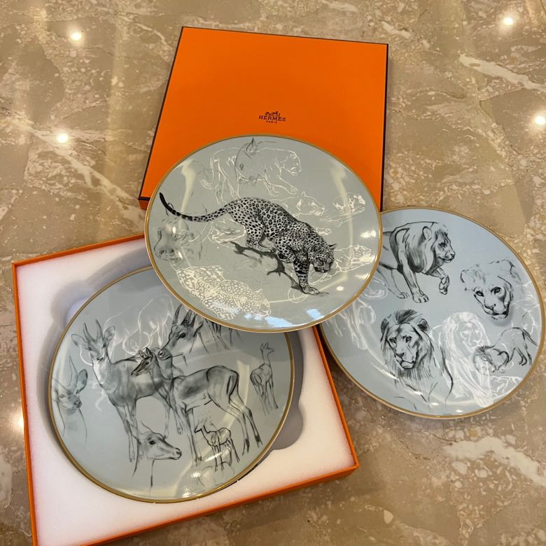 Set porcelain plates Jungle
