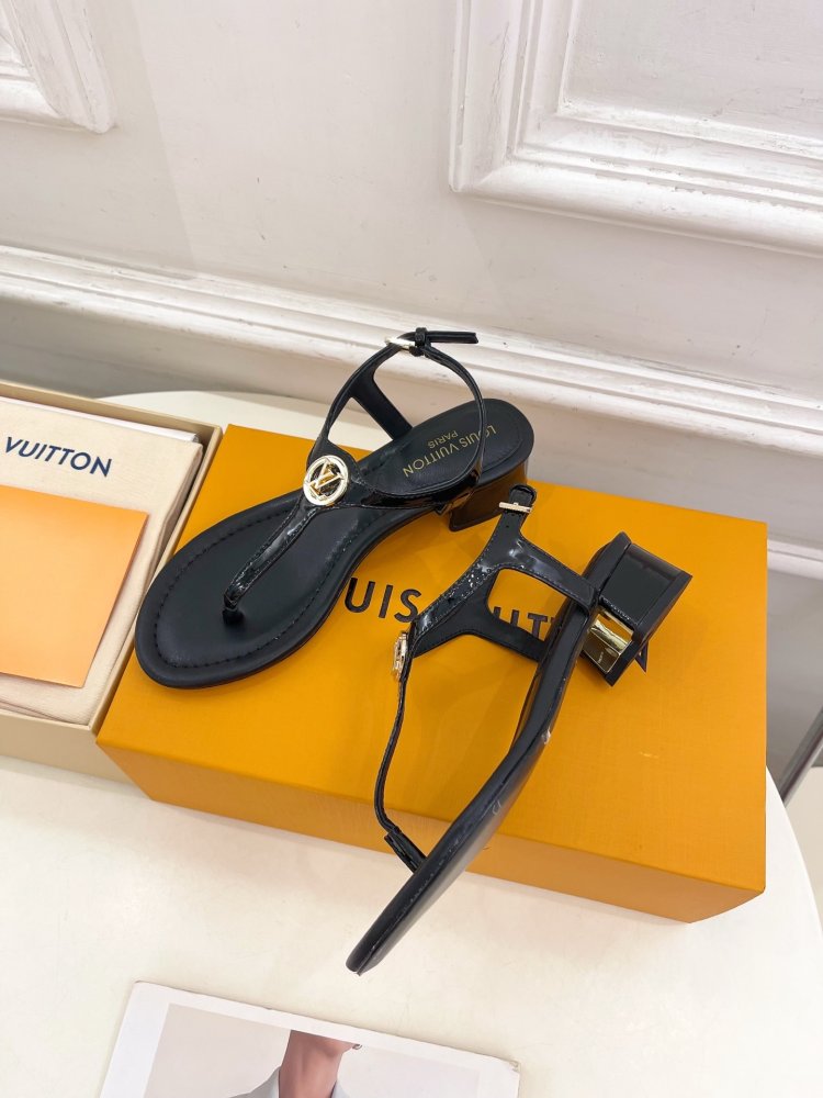 Сандалии женские фото 3