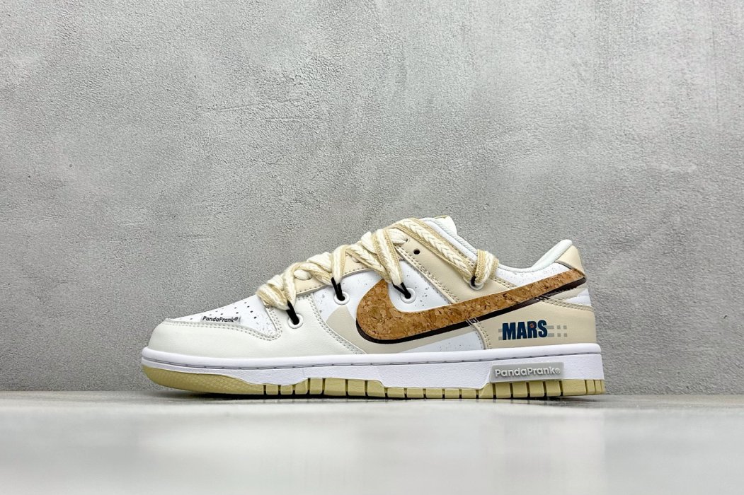 Кроссовки Nike SB Dunk Low